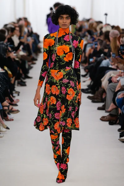 Look 26